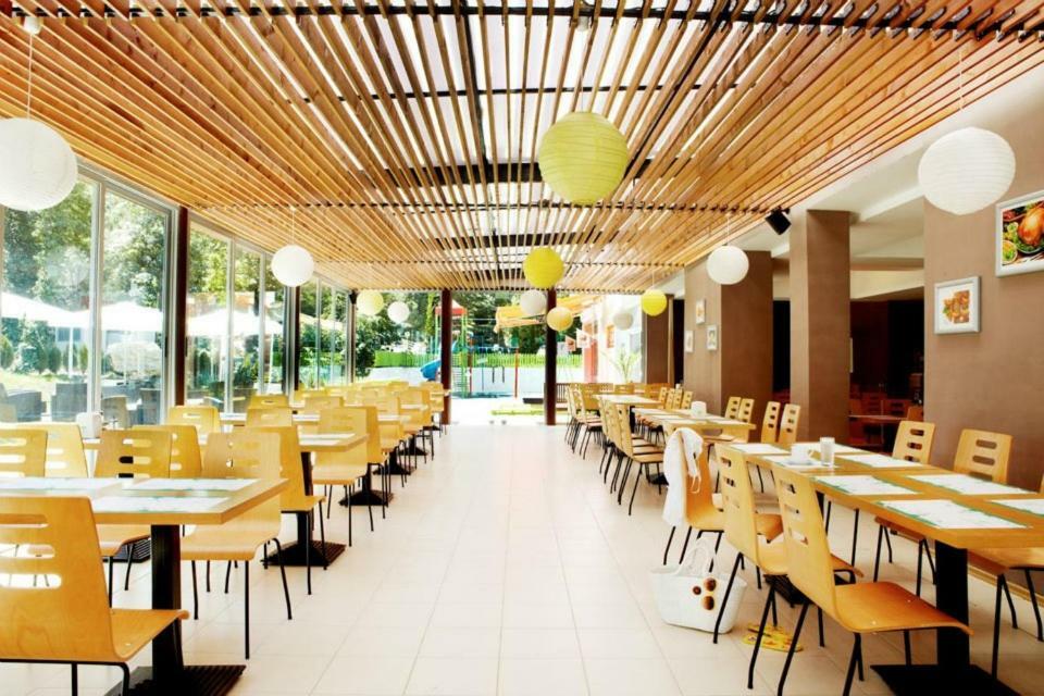 Green Park Hotel Golden Sands Exterior foto
